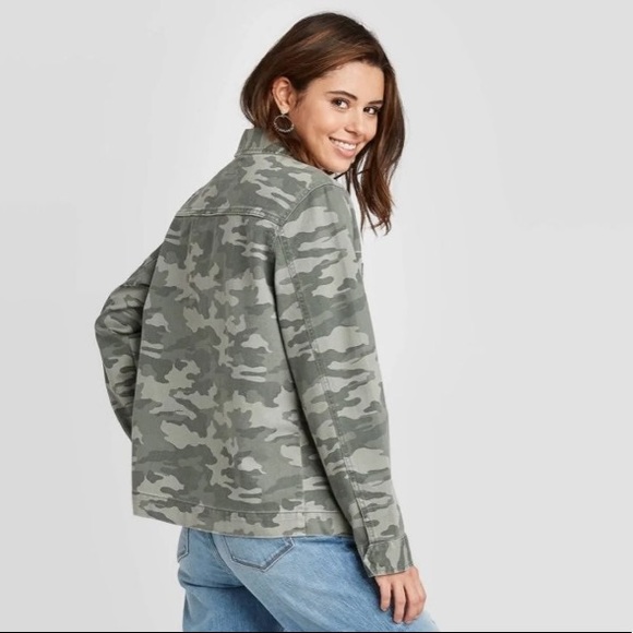 Universal Thread Camo Jacket - Picture 2 of 7